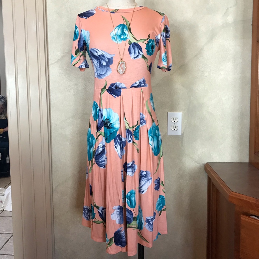 Floral Pleated Midi Dress